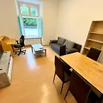 Stadtpark Wohnung Aelteste Kirche