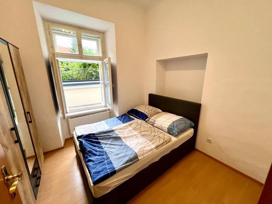 Stadtpark Aelteste Kirche Apartment Graz